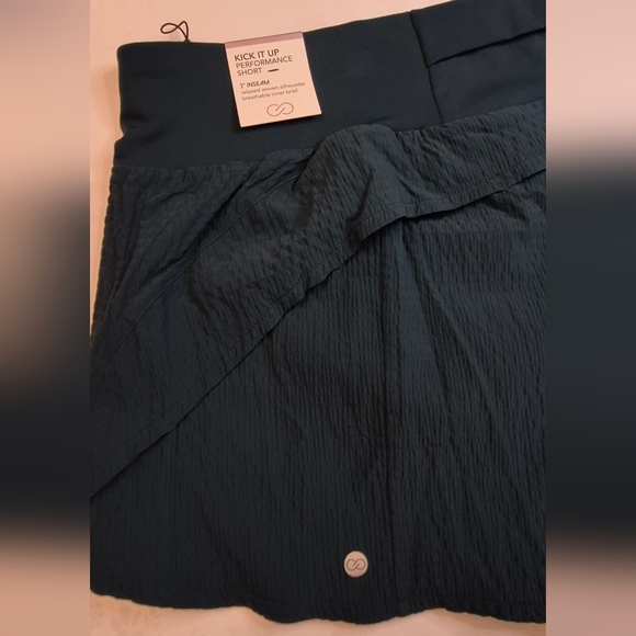 Calia XL Kick It Up Shorts 3" Inseam Forest Green - Picture 4 of 4